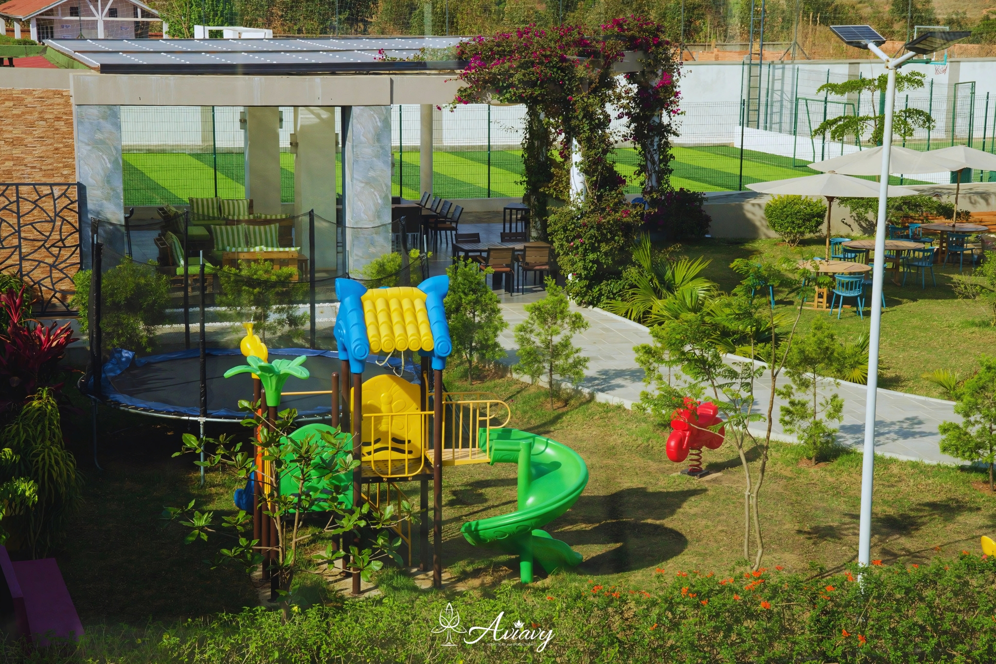 Aviavy kids play area