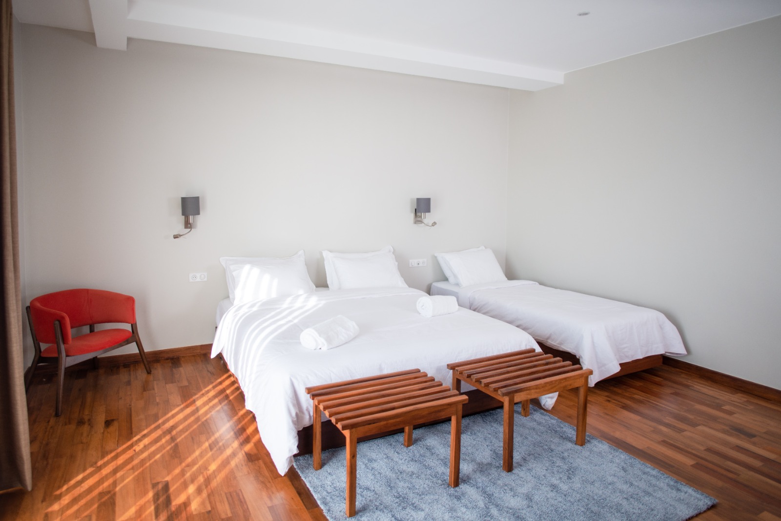 Aviavy family connecting room